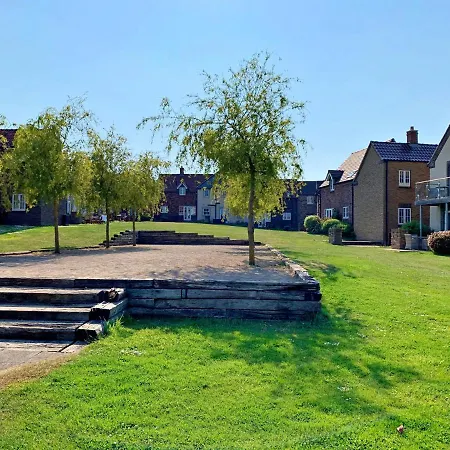 Salty Dog At The Bay Filey, Sleeps 4, 2 Dogs Welcome For Free Too