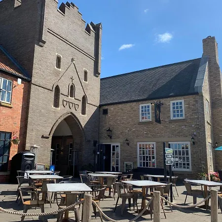 Salty Dog At The Bay Filey, Sleeps 4, 2 Dogs Welcome For Free Too * ファイリー