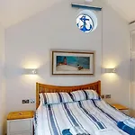 Salty Dog, The Bay, 2 Bedrooms With Ensuites, Parking For 2 Cars, 2 Dogs Welcome Σπίτι διακοπών